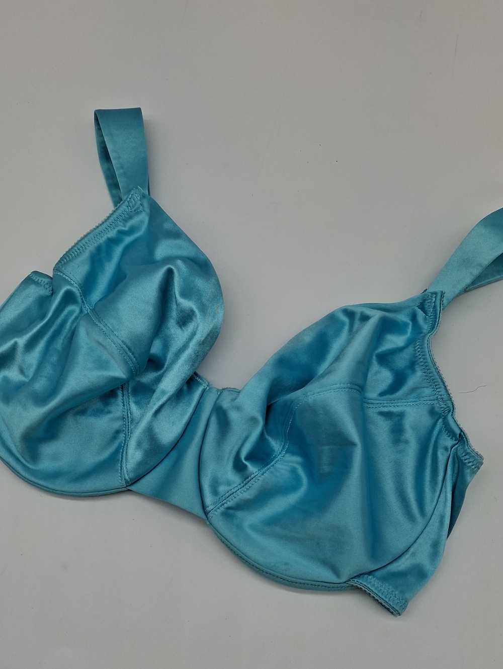 Victoria's Secret Y2K Satin Seamless Bra Aqua Blue 34D